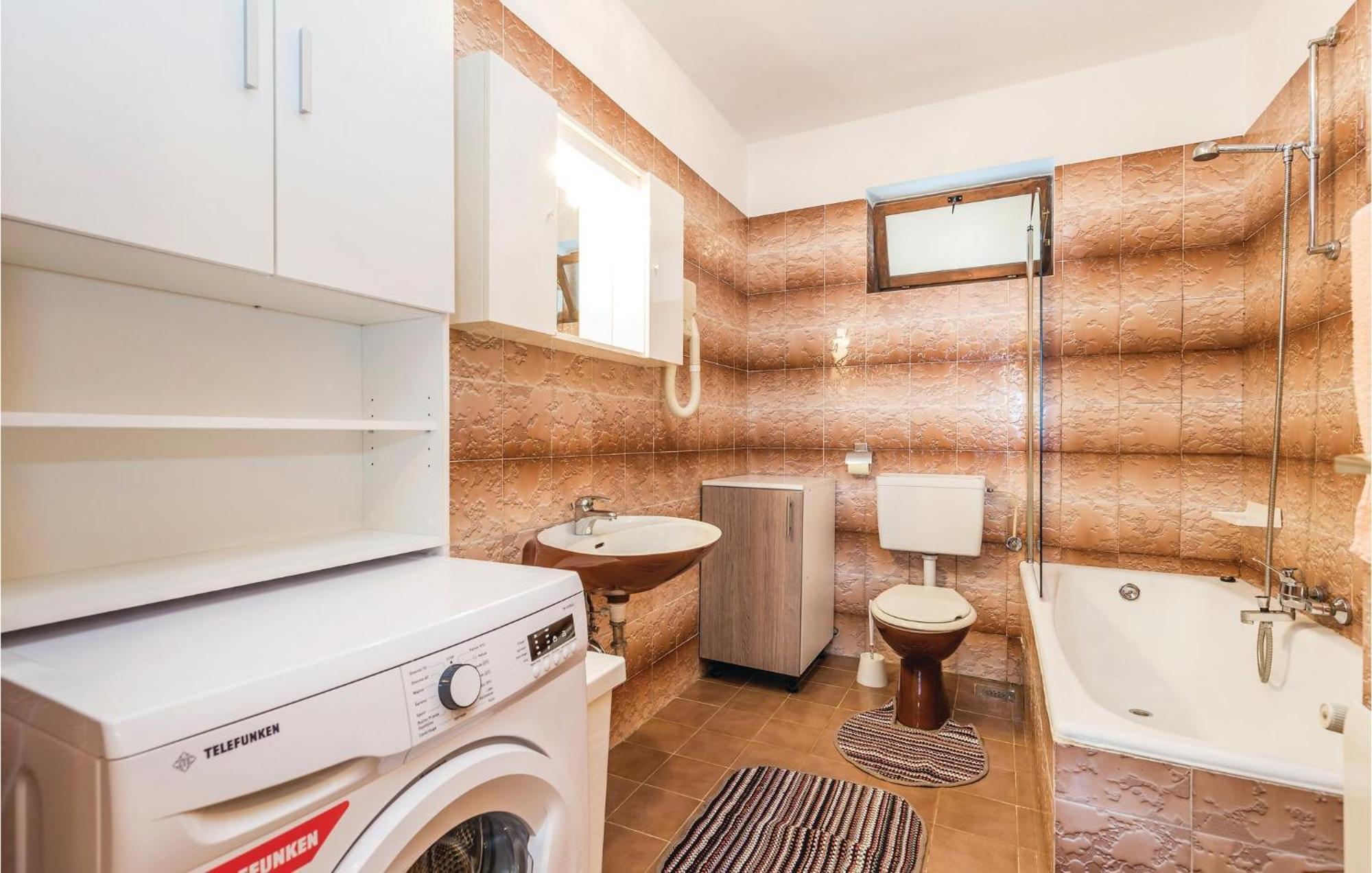 Lovely Apartment In Brsec With House Sea View Ngoại thất bức ảnh