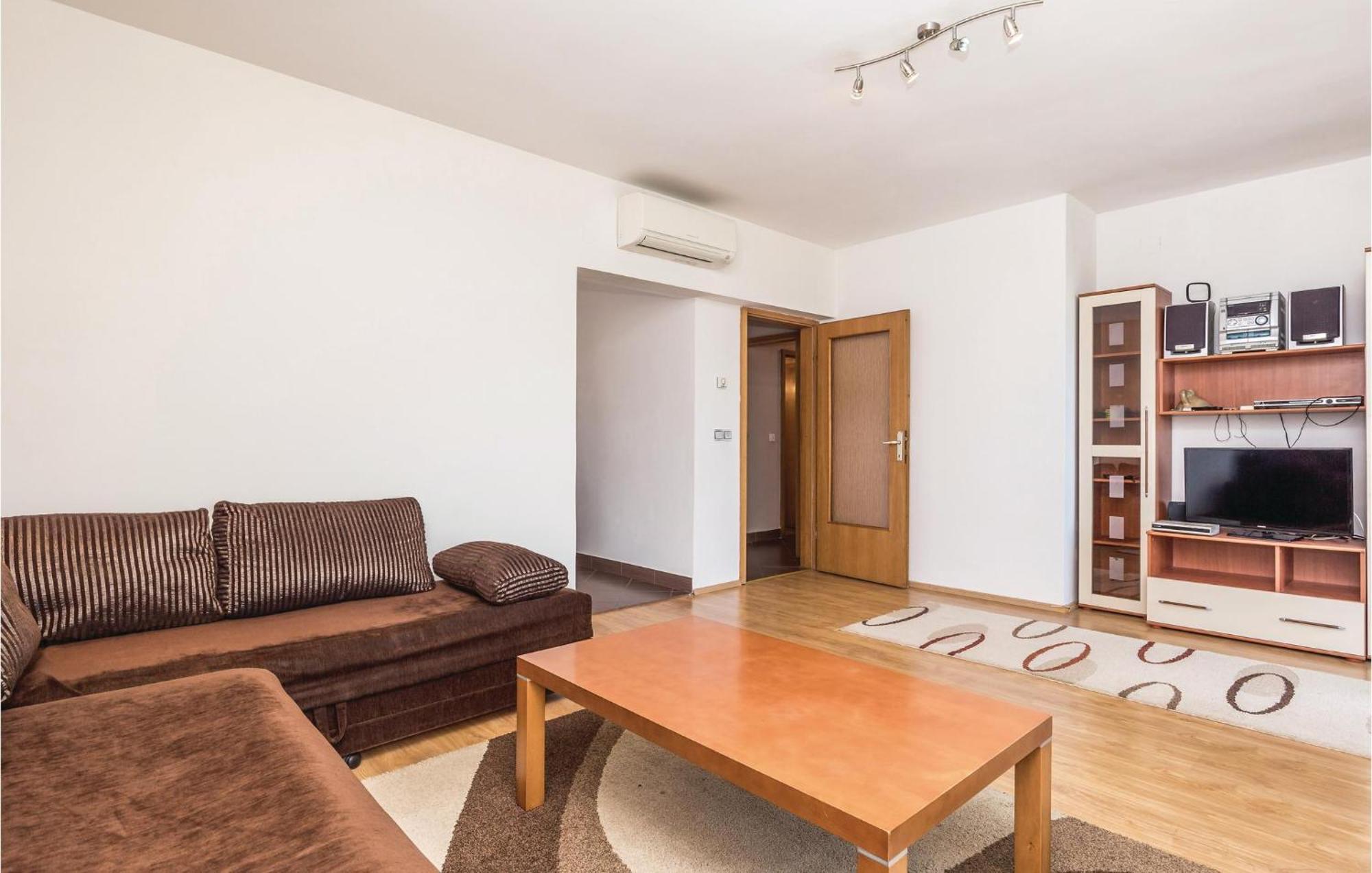 Lovely Apartment In Brsec With House Sea View Ngoại thất bức ảnh